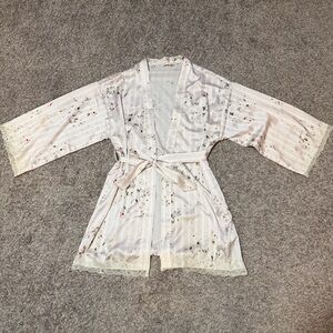 Floral Lace Trim Kimono Robe - White pink